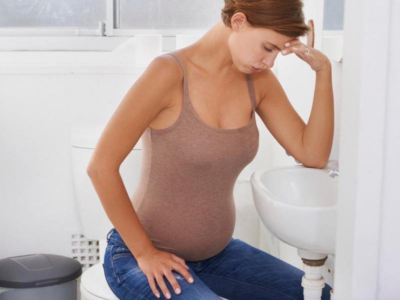 Диарея без должного лечения может представлять опасность в период беременности