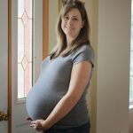 Девушка на 42-й неделе беременности
