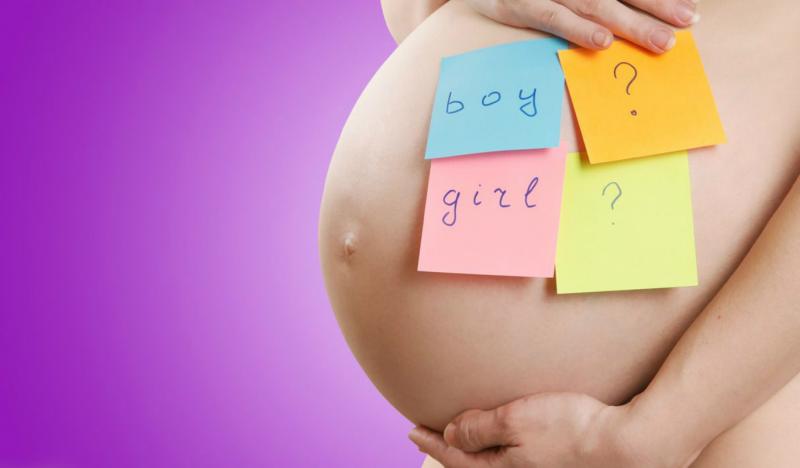 Стикеры на беременном животе